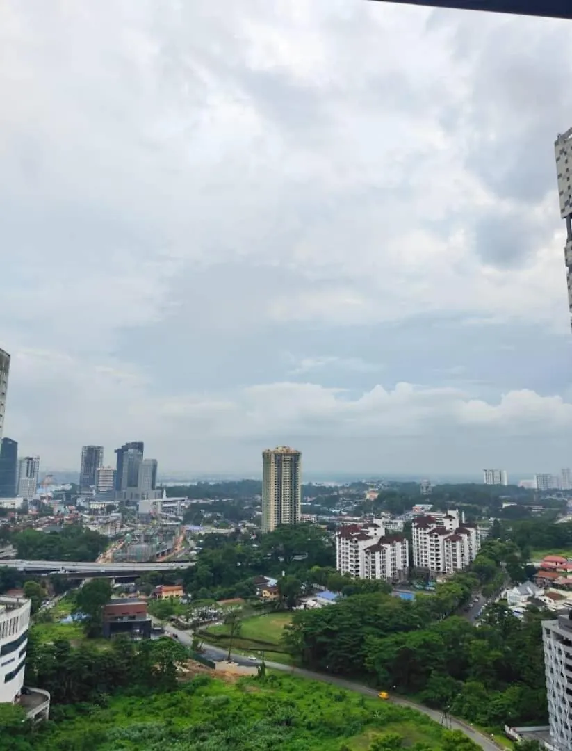 Johor Twin Galaxy Near Ciq Ksl Free Parking 10Pax Apartment Johor Bahru