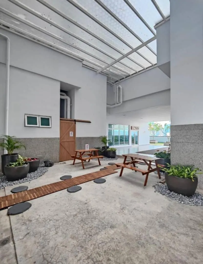 Johor Twin Galaxy Near Ciq Ksl Free Parking 10Pax Apartment Johor Bahru